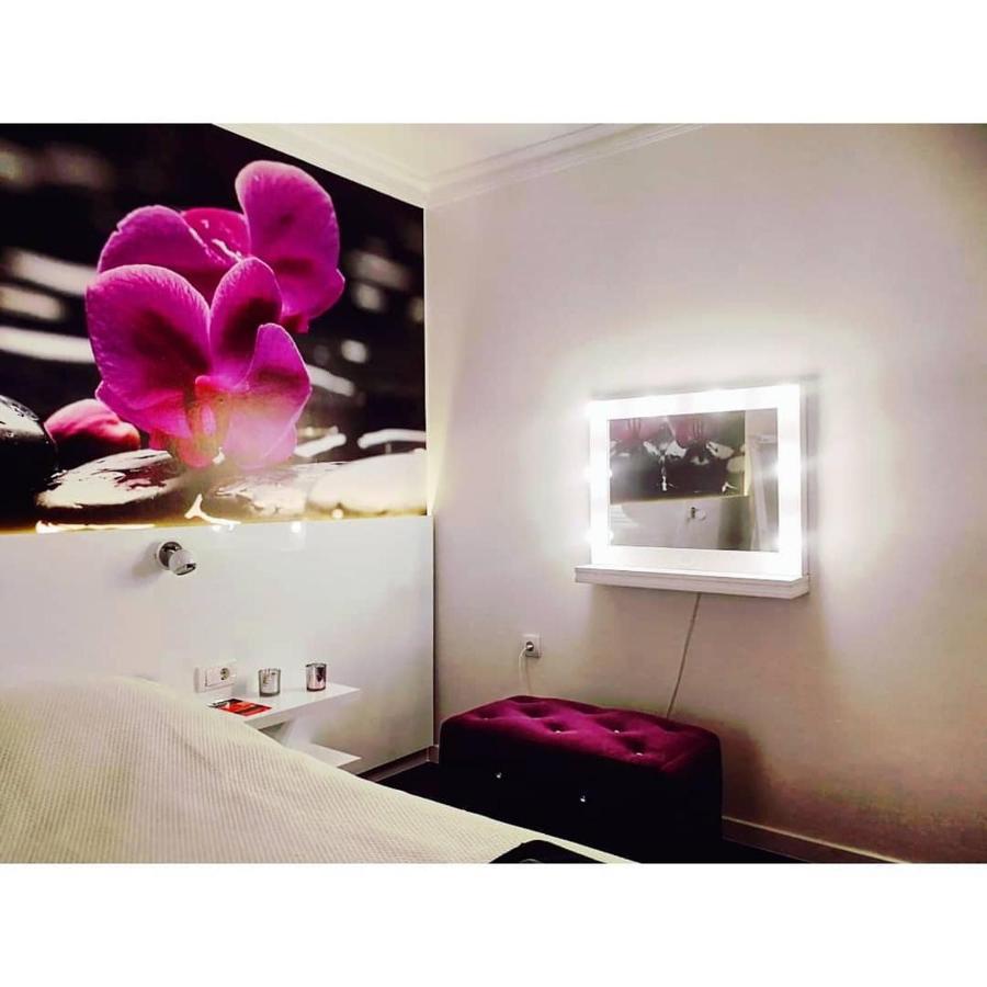 Vladana Deluxe App 2 Appartement Kruševac Buitenkant foto